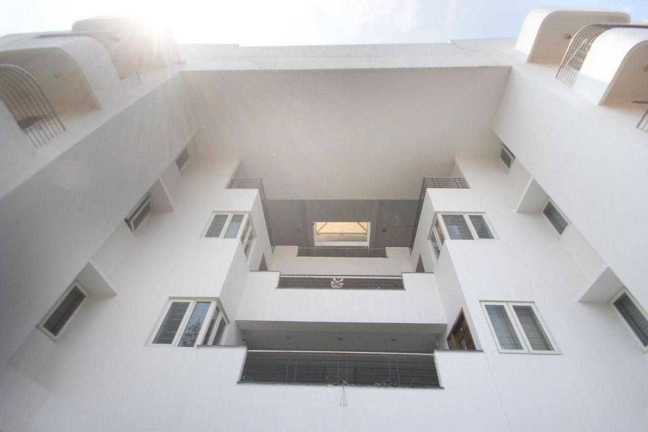Capital O 64773 Horizon Heights Serviced Apartments Coimbatore Dış mekan fotoğraf